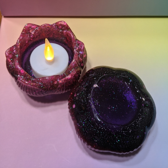 Glitter Resin Lotus Flower Tea Light Set of 2 - Picture 5 of 7